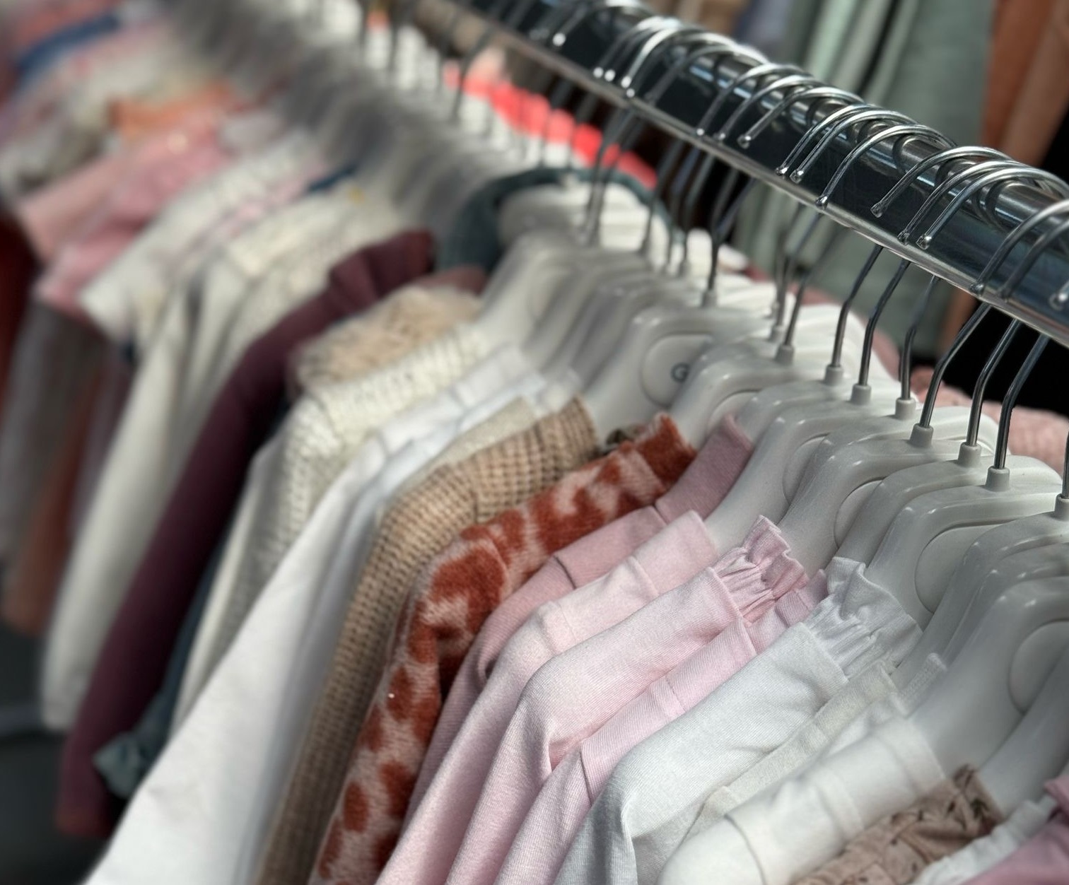 TIJE_Loods of stock 